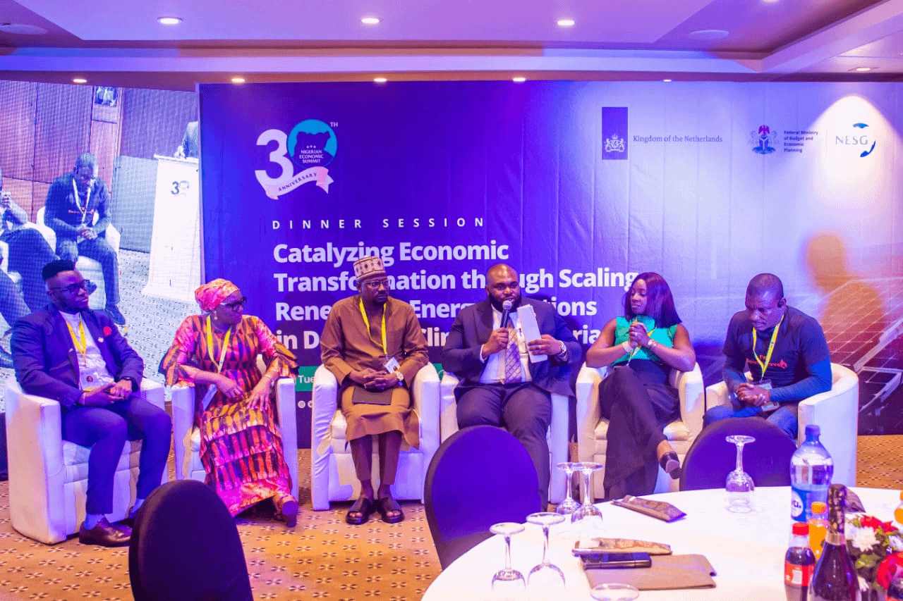 This summit tackled a pressing issue for Nigeria: how to leverage renewable energy to drive economic transformation in underserved areas. The session brought together key players in Nigeria’s renewable energy space, aiming to create pathways for improving access to sustainable energy solutions in rural and urban settings.